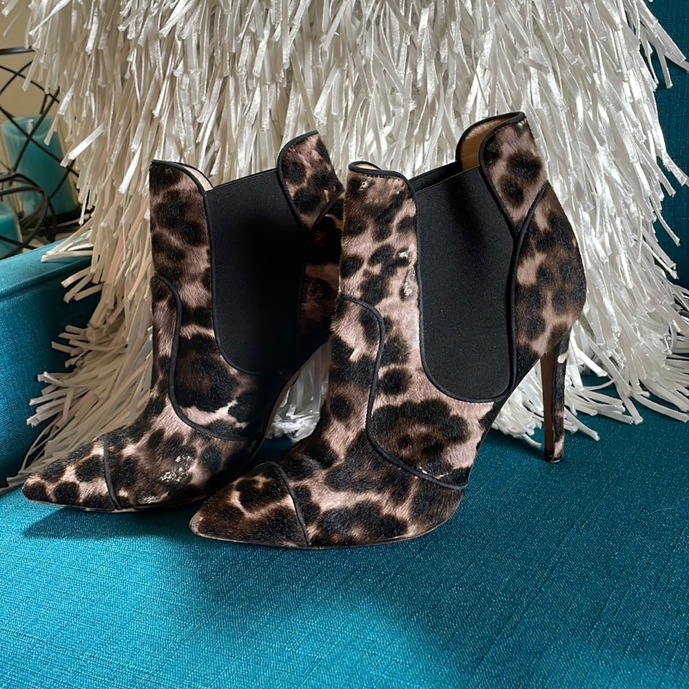 Emilio Pucci heeled booties